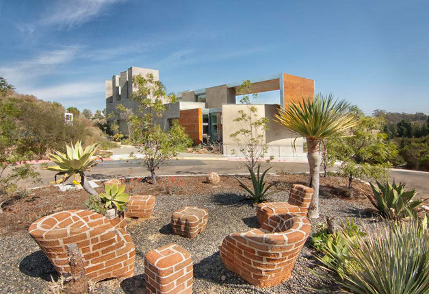 Lux Art Institute In Encinitas